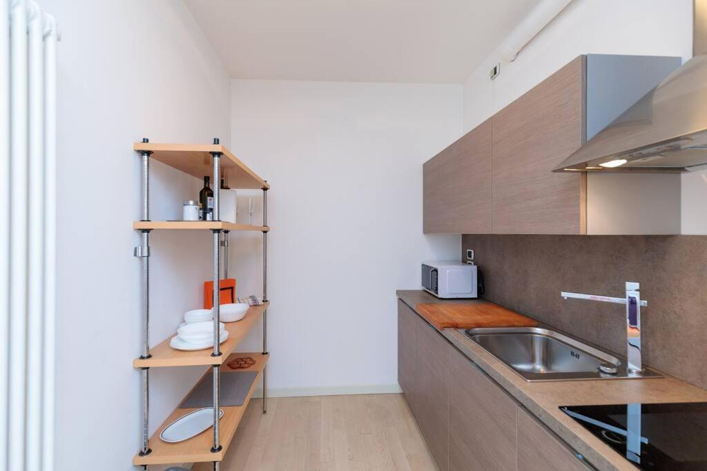 10 Min From Venice Free Garage Lovely Flat Mestre Luaran gambar